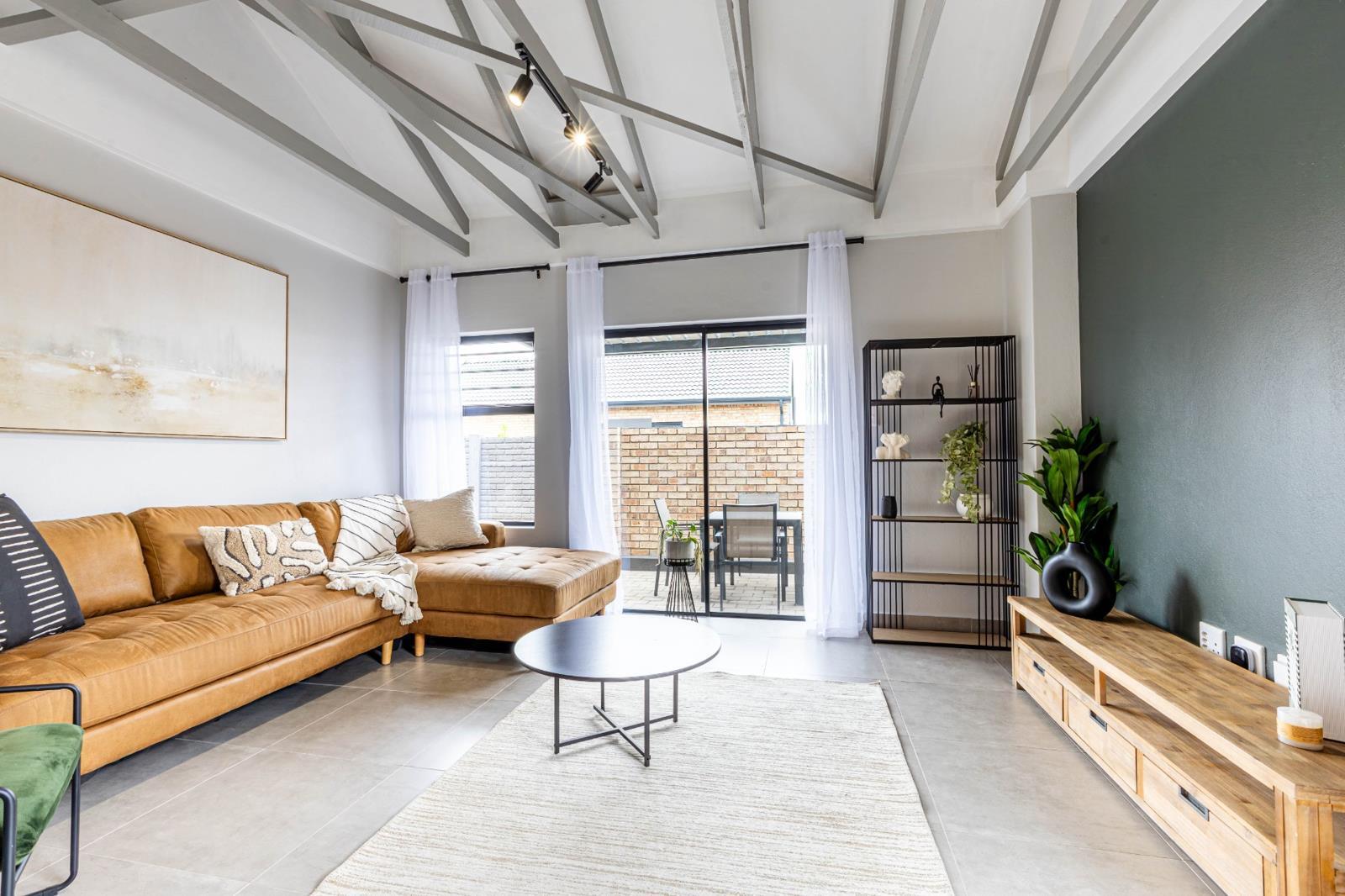 3 Bedroom House in Heuweloord