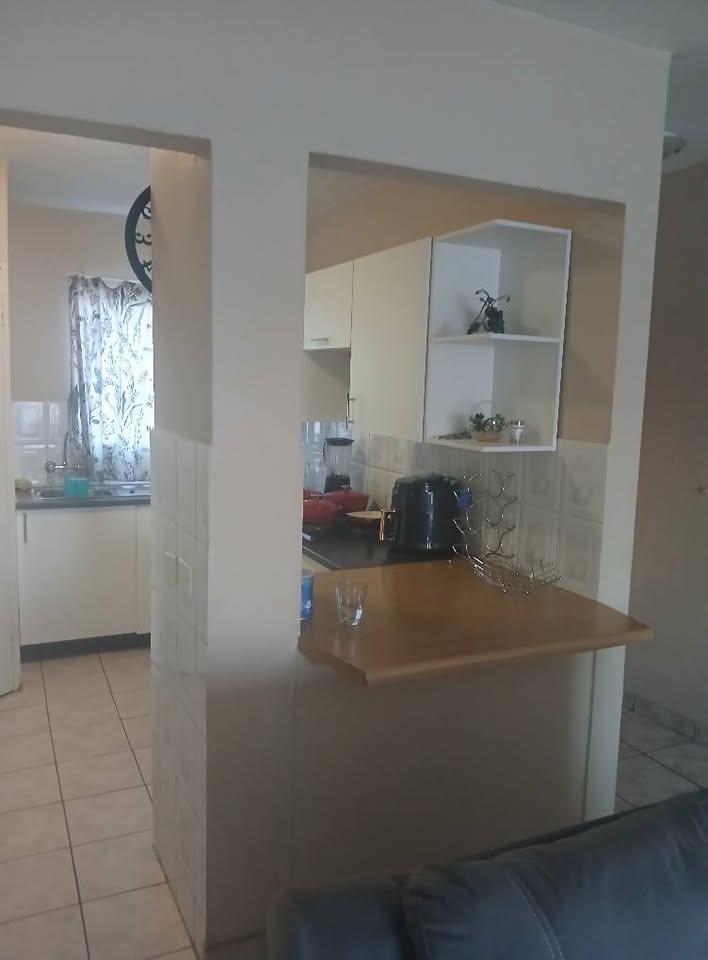3 Bedroom Apartment in Primrose