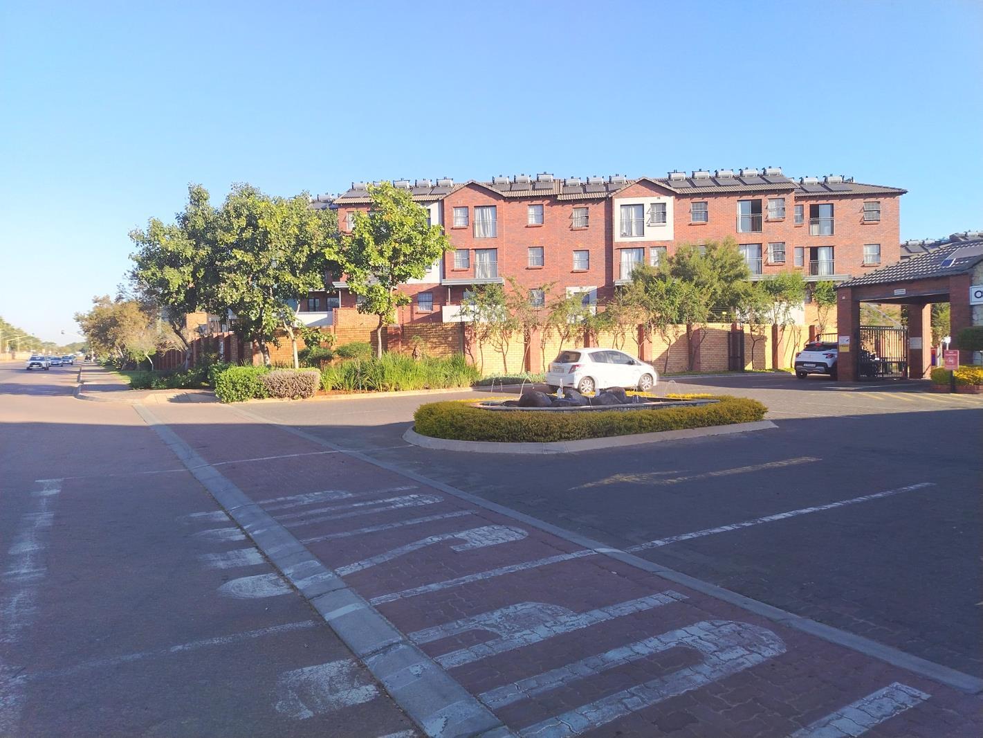 2 Bedroom Apartment in Montana Tuine