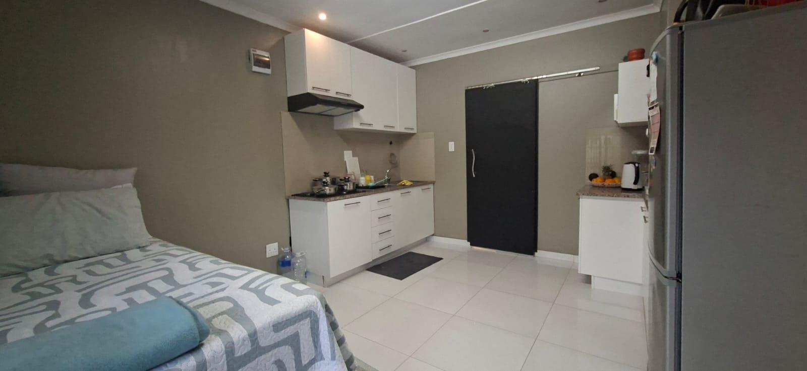 1 Bedroom Garden Cottage in Hatton Estate