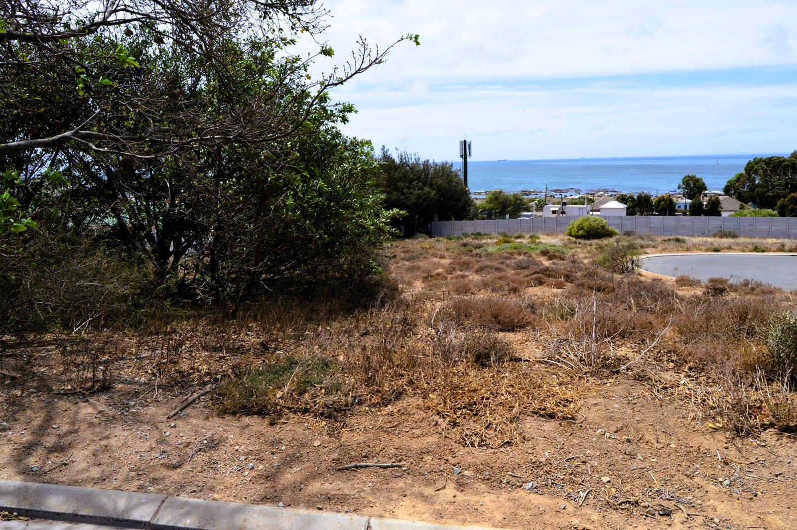 250 m² Land available in St Helena Bay