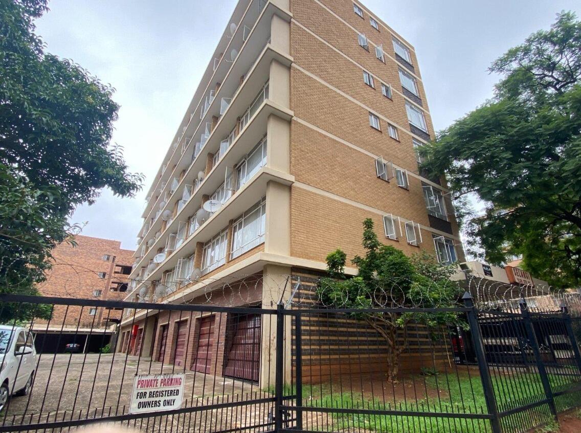 2 Bedroom Apartment in Sunnyside