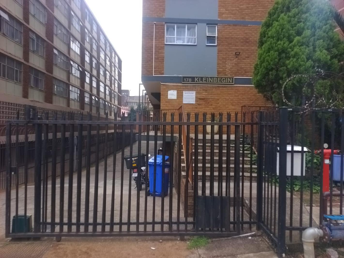 2 Bedroom Apartment in Sunnyside