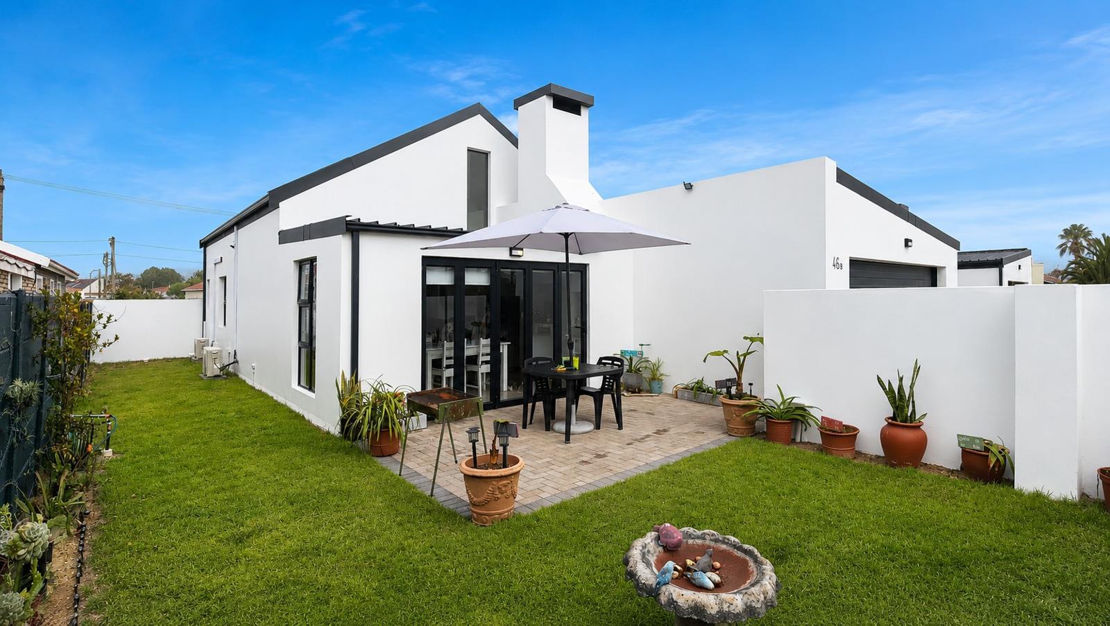 2 Bedroom House in Velddrif