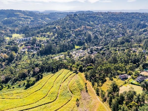 8 104 m² Land available in Hillcrest Central