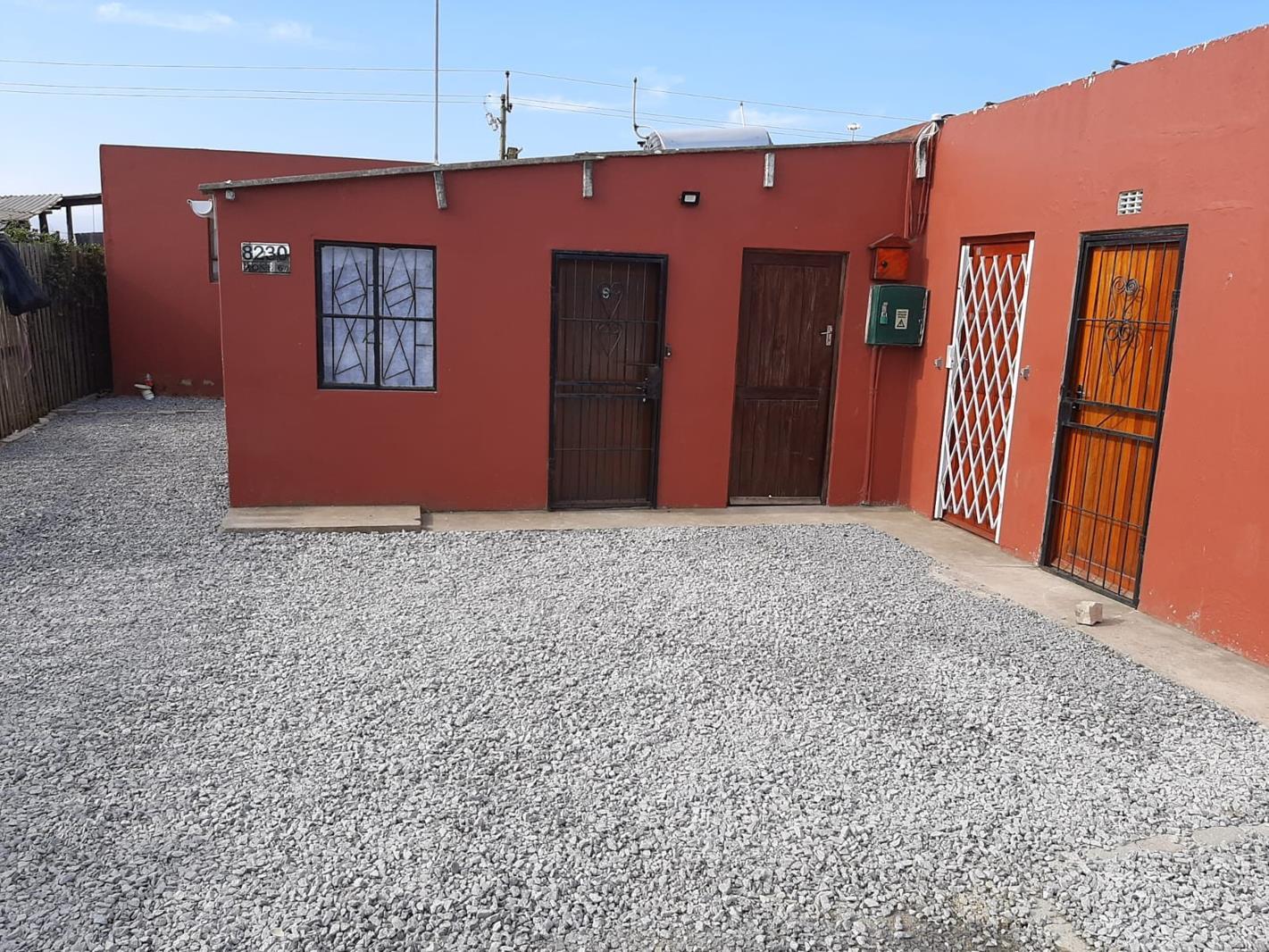 1 Bedroom Garden Cottage in Thembalethu