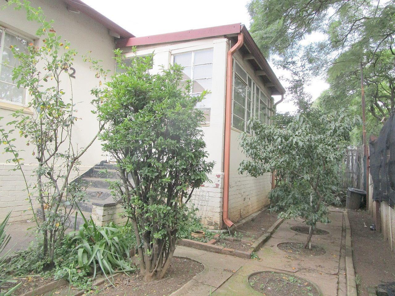 3 Bedroom House in Kensington