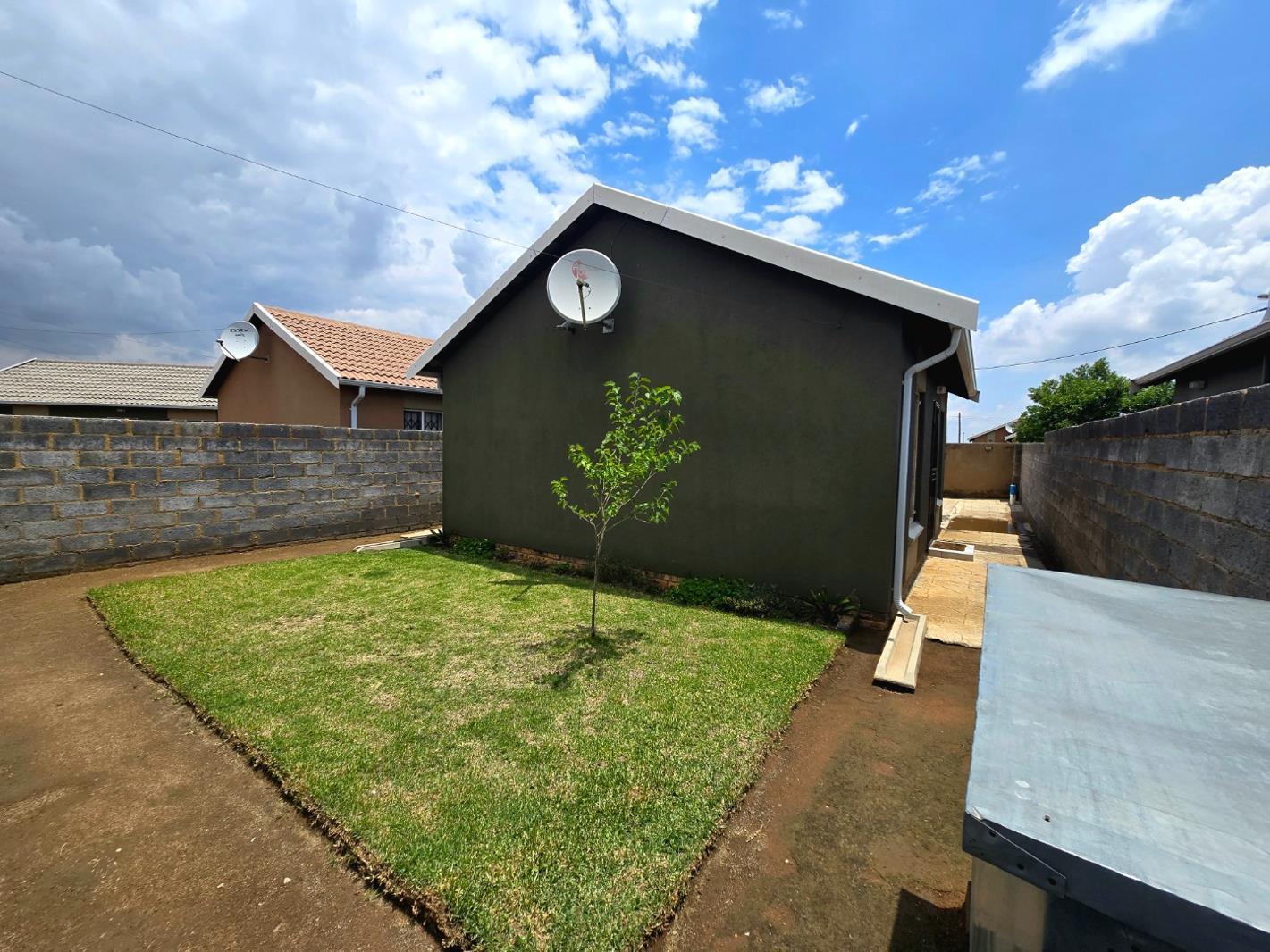 2 Bedroom House in Savanna City