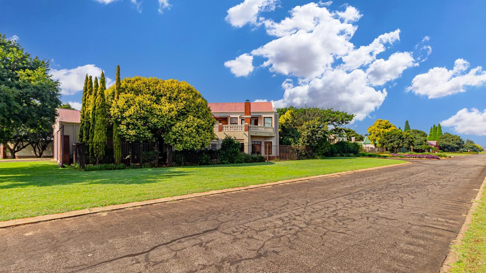 3 Bedroom House in Elandsfontein AH
