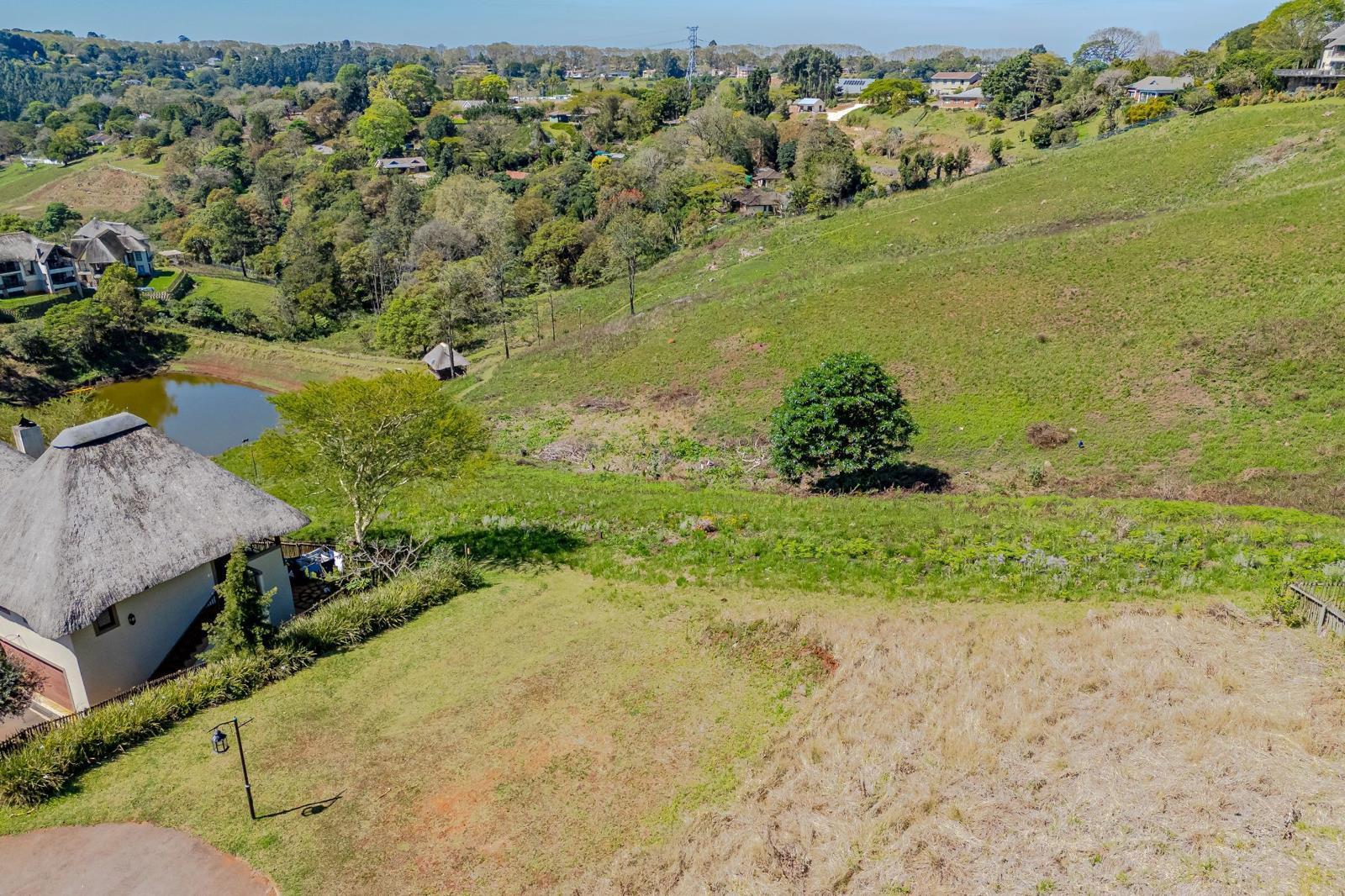 1 192 m² Land available in Gillitts