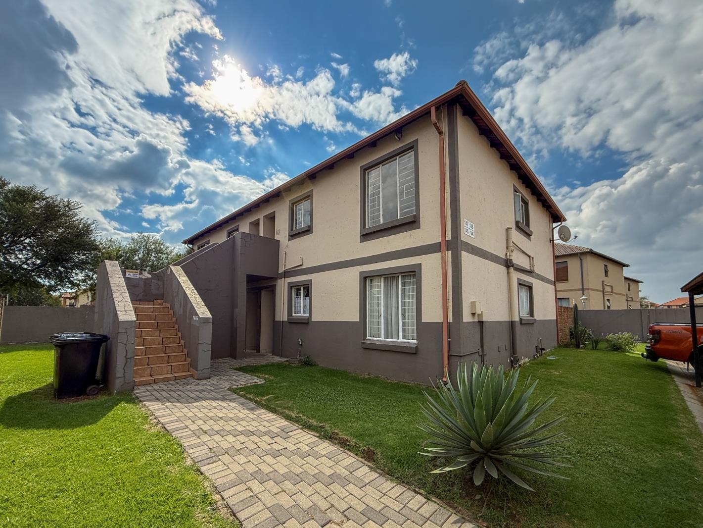 2 Bedroom Apartment in Parkrand