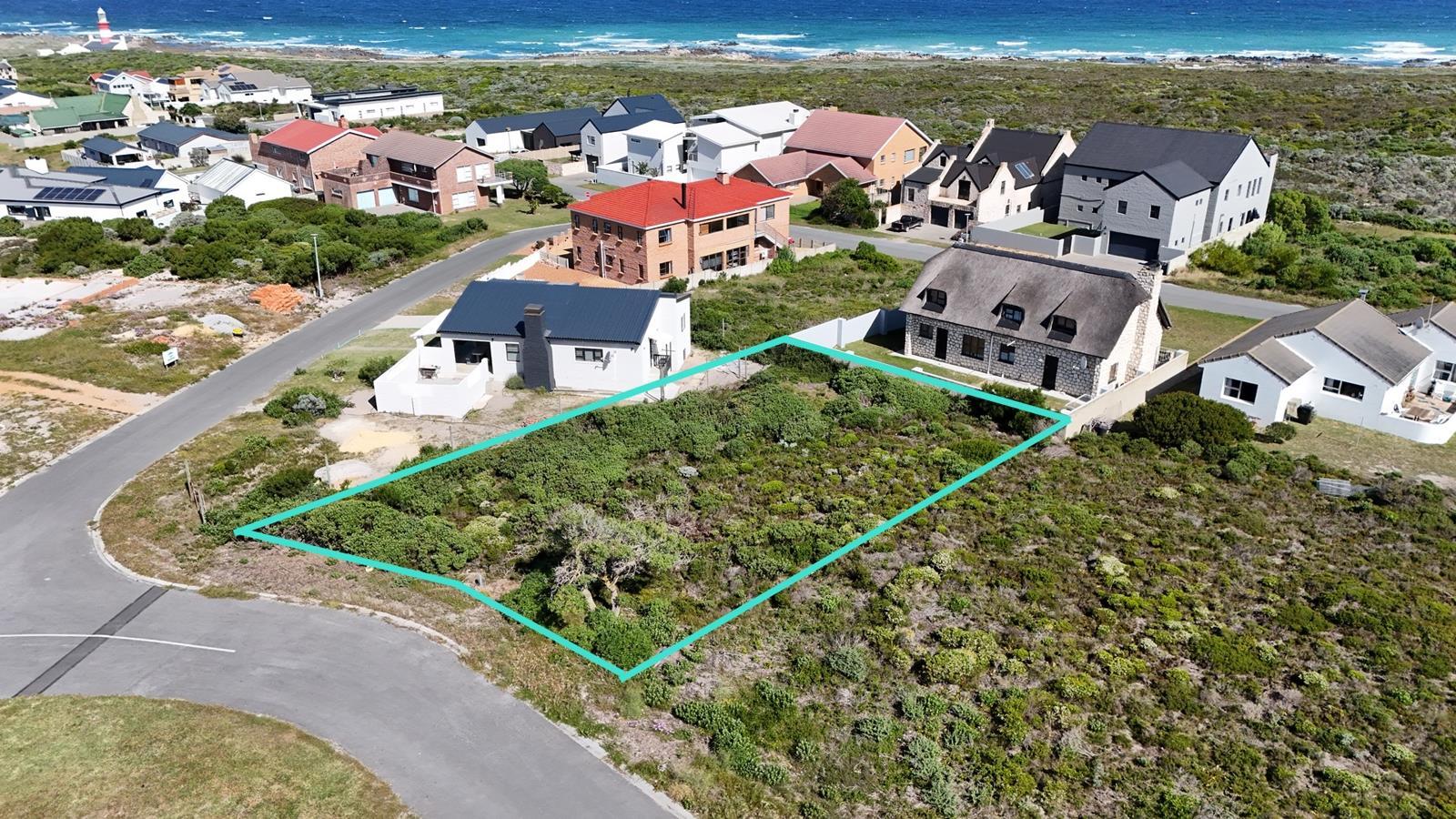 635 m² Land available in Agulhas