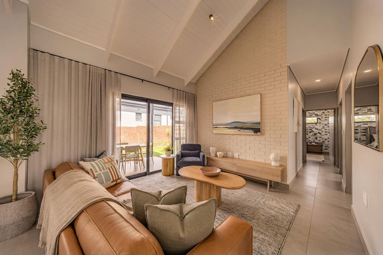 4 Bedroom House in Kya Sands