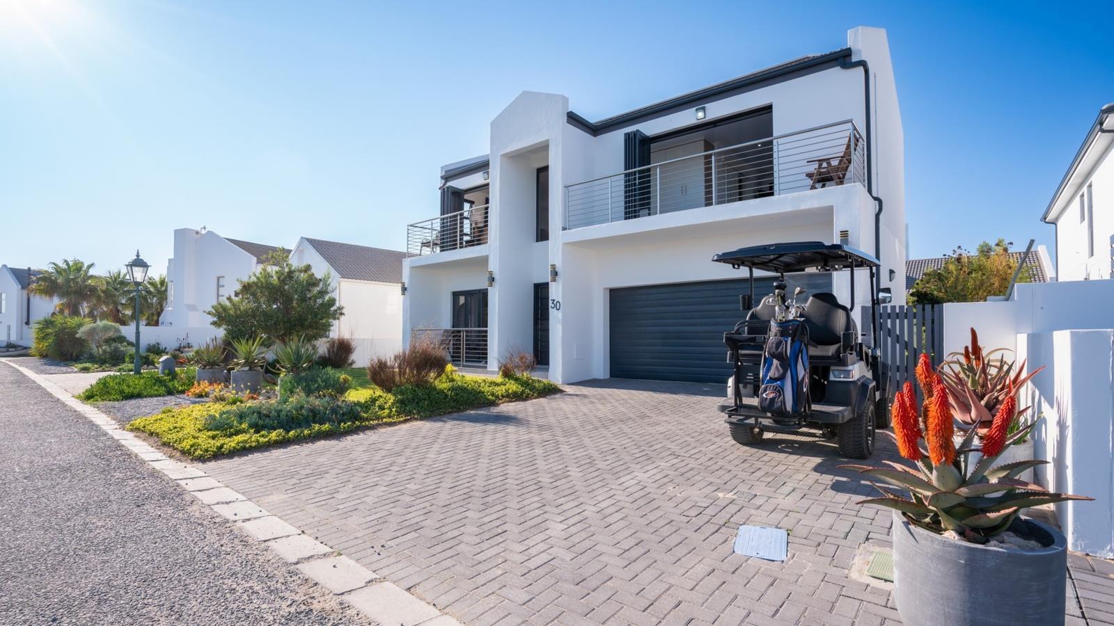 4 Bedroom House in Shelley Point