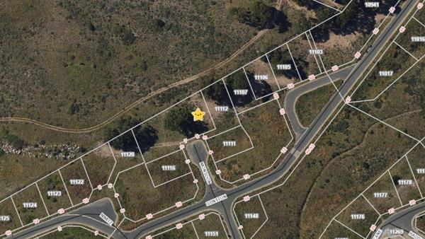 435 m² Land available in St Helena Views