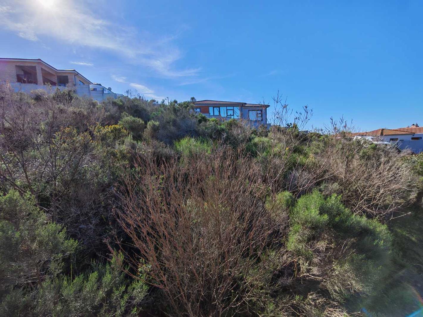 872 m² Land available in Island View