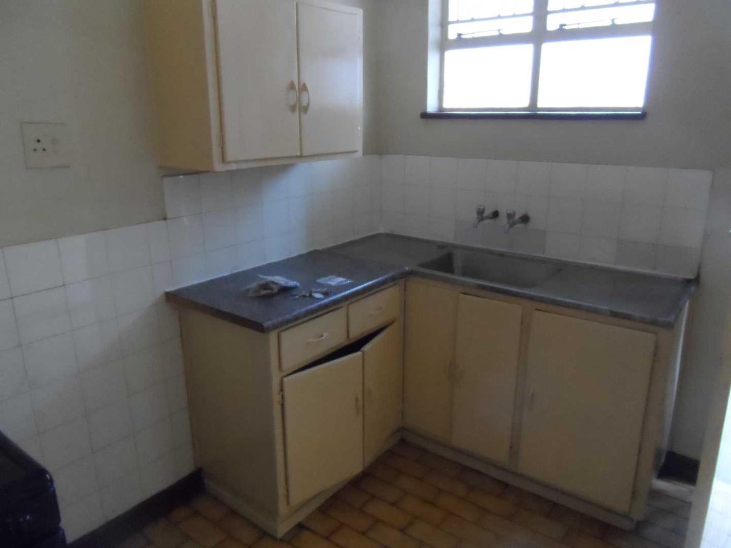 2.5 Bedroom Apartment in Sunnyside