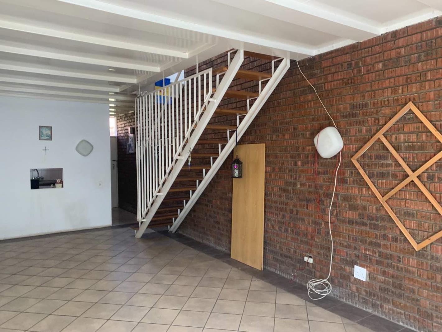 2 Bedroom Townhouse in The Hill