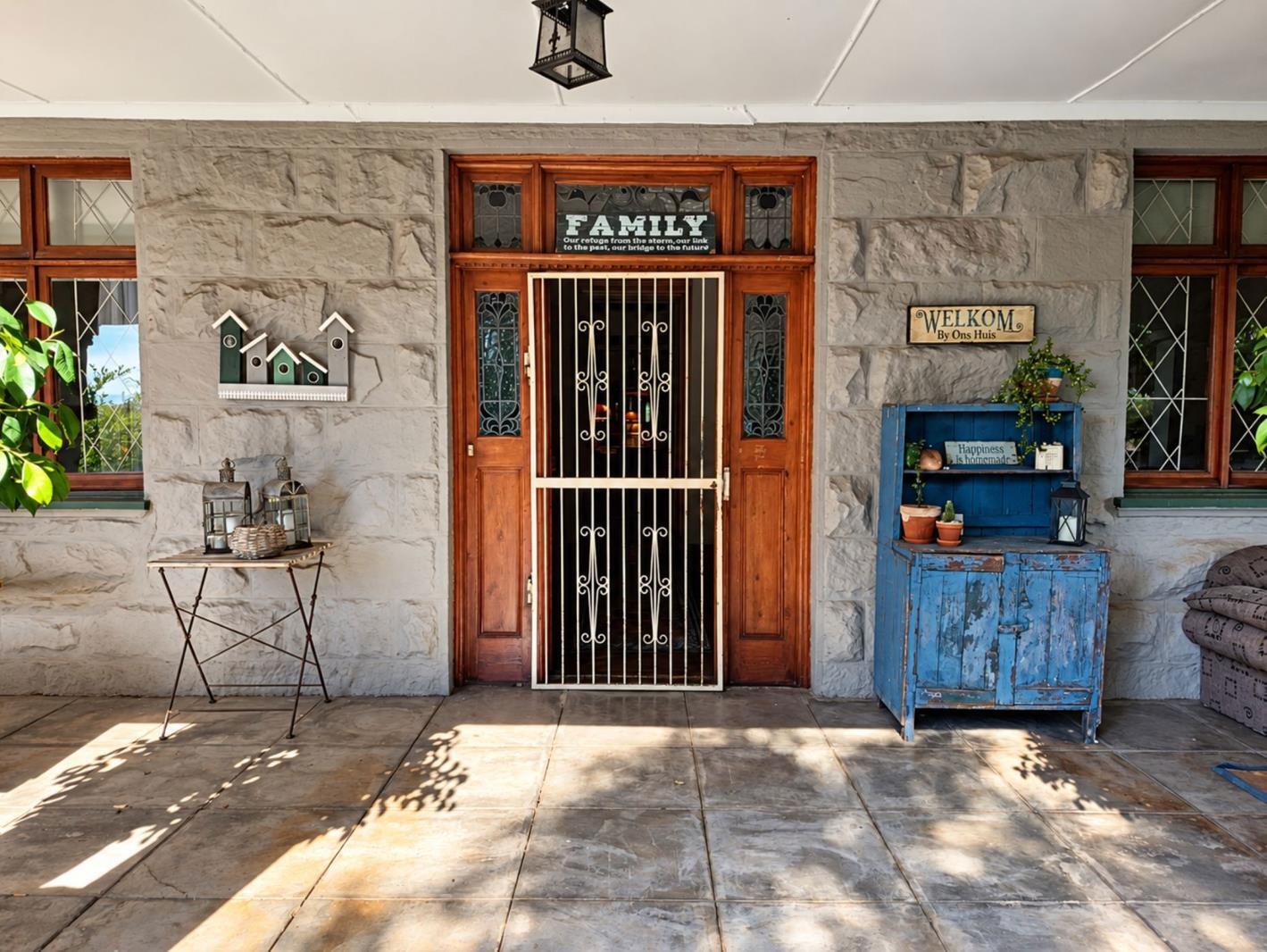4 Bedroom House in Oudtshoorn Central