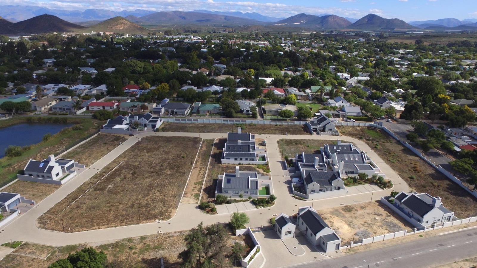 270 m² Land available in Robertson