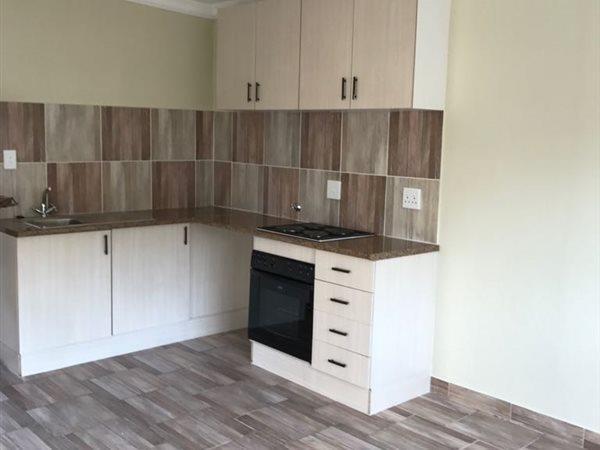 Bachelor apartment in Arcadia