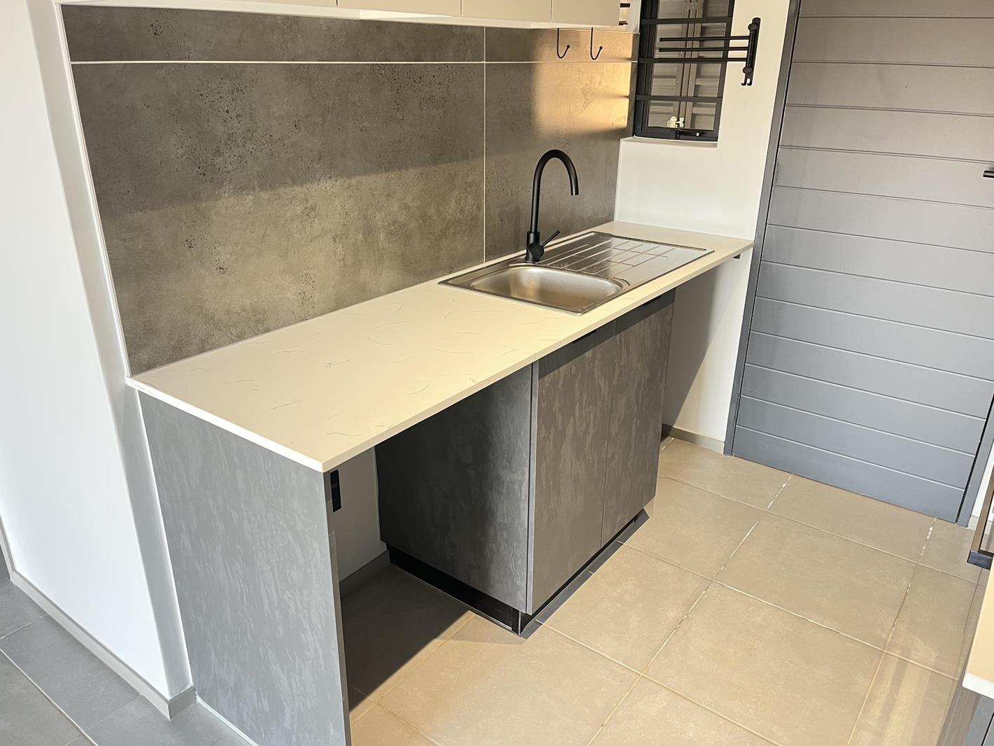 2 Bedroom Apartment in Waterkloof Ridge