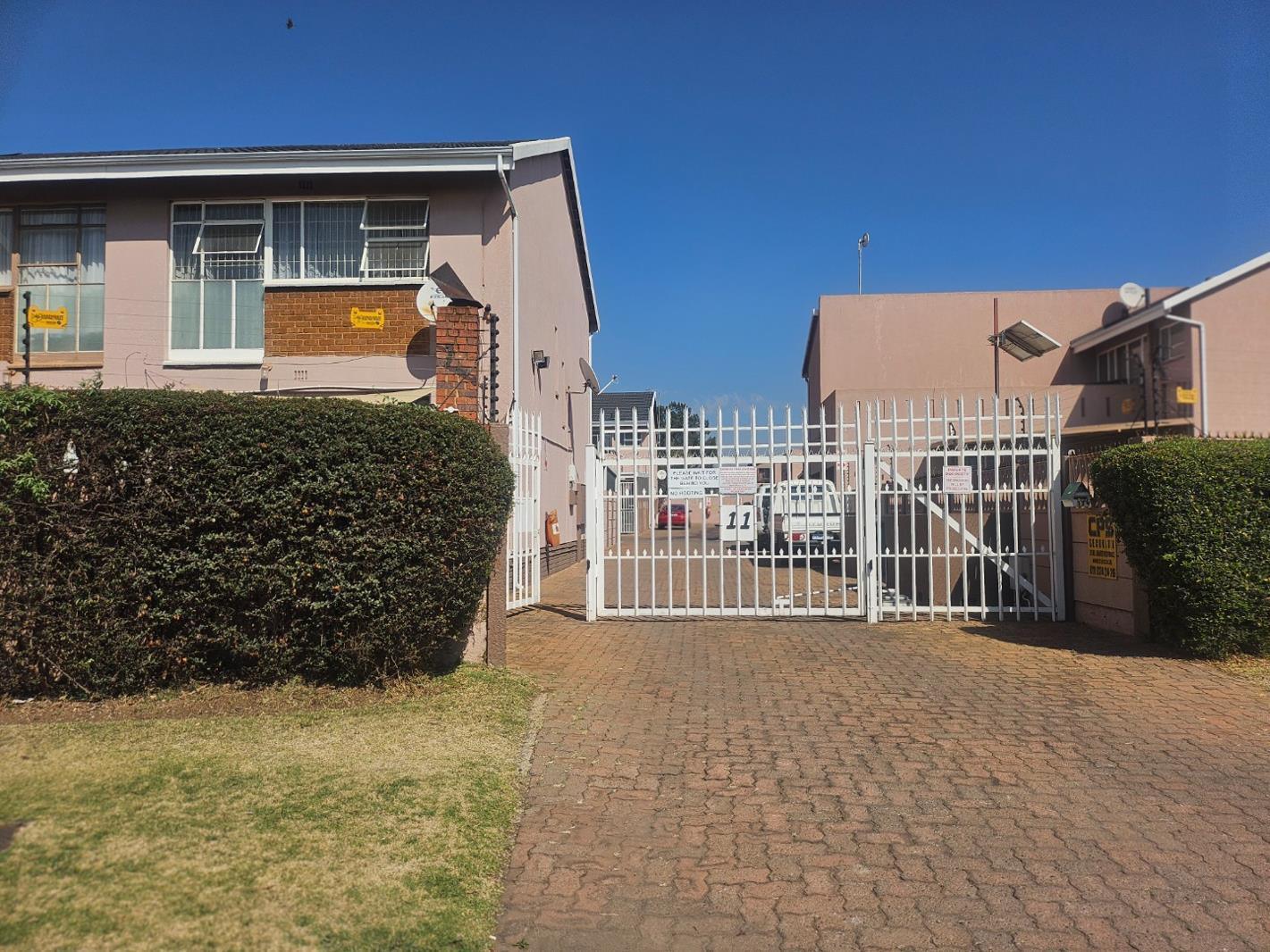 2 Bedroom Townhouse in Brackenhurst