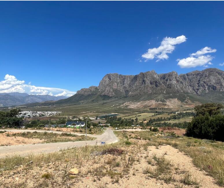 576 m² Land available in Pniel