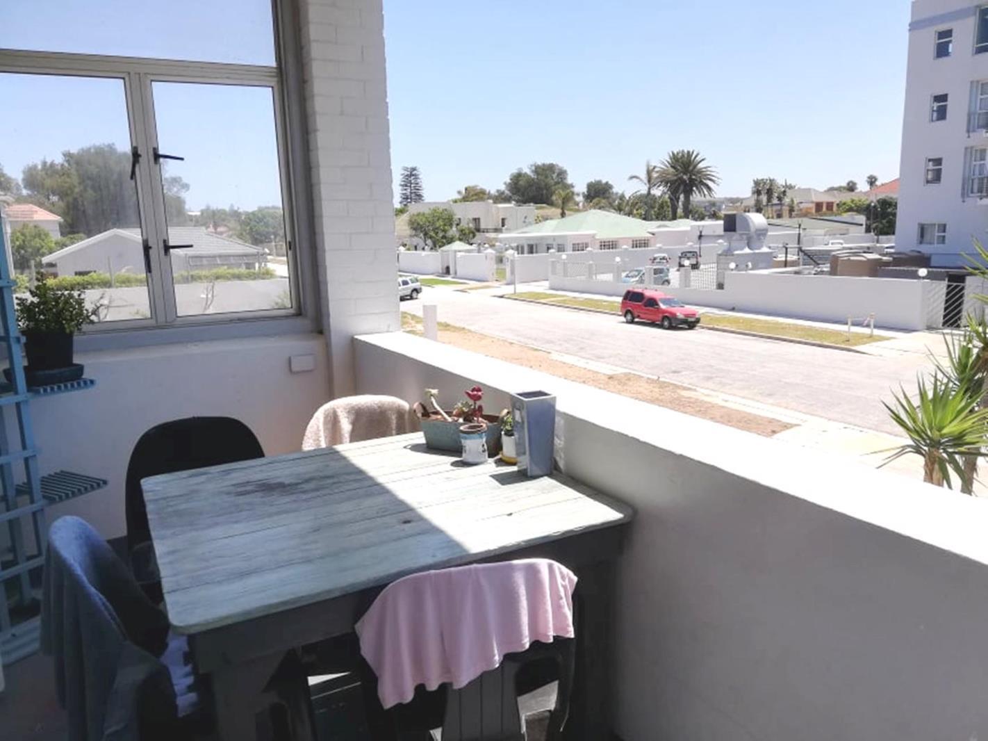2 Bedroom Apartment in Summerstrand