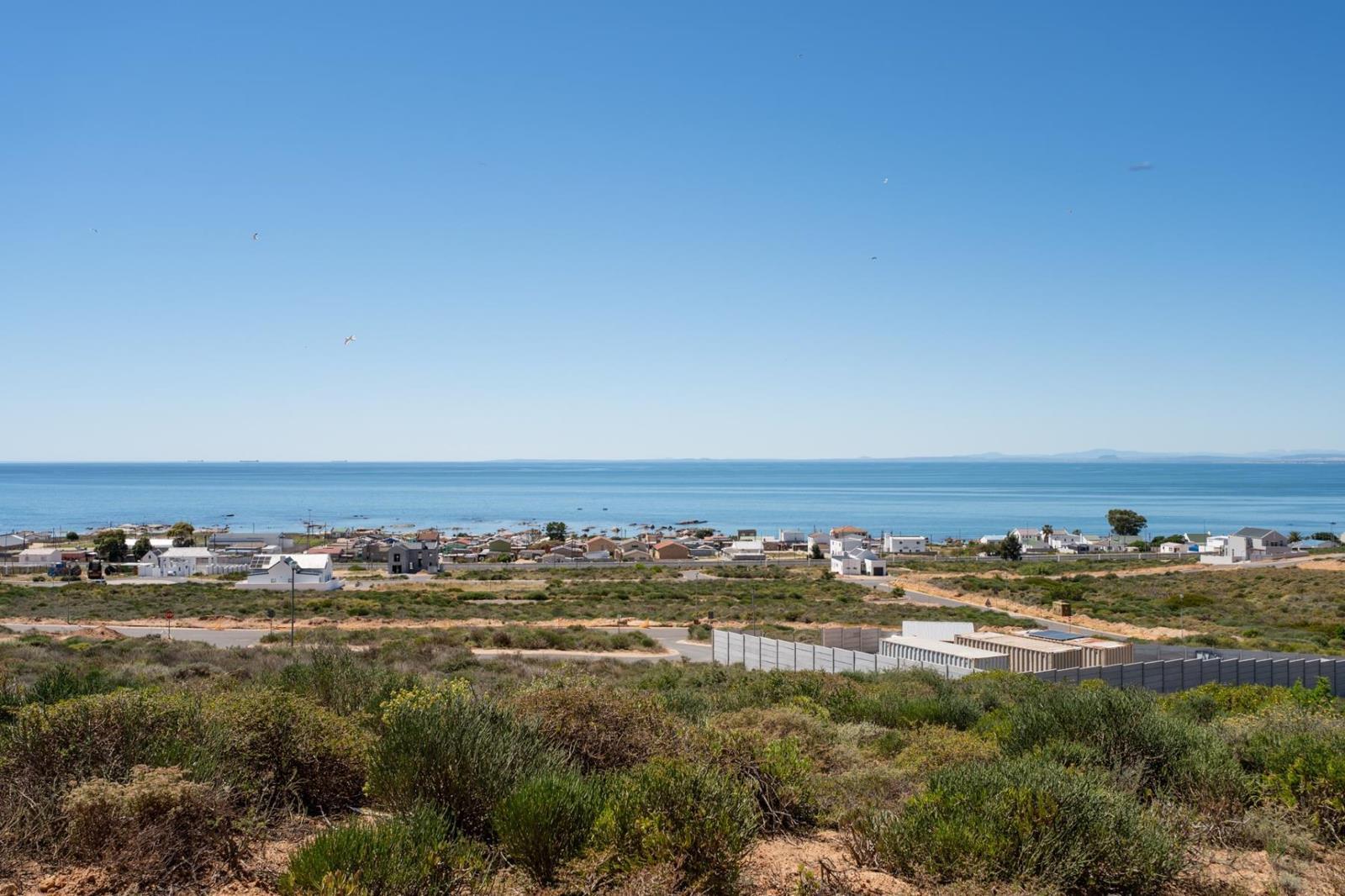 466 m² Land available in Steenbergs Cove