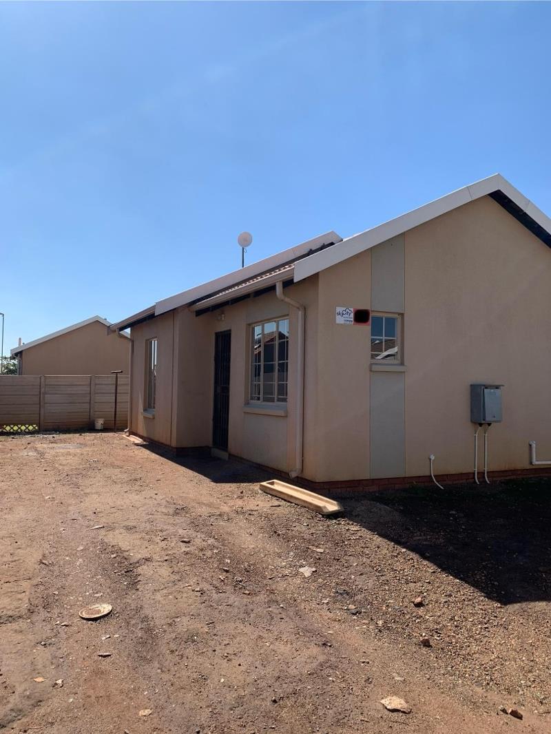 2 Bedroom House in Sky City