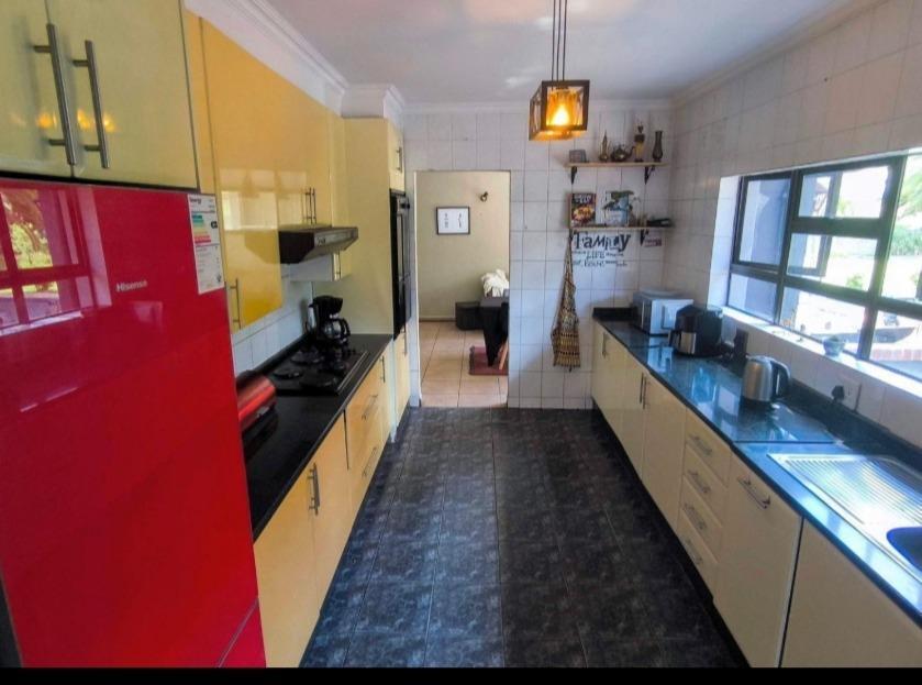 3 Bedroom House in Brackenhurst