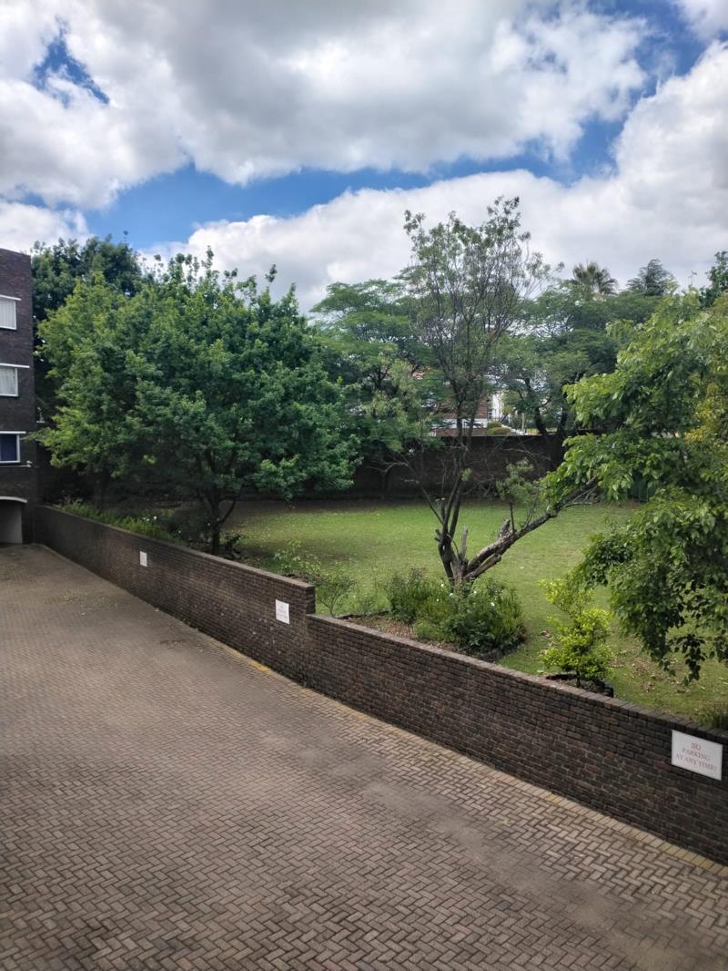 2 Bedroom Apartment in Croydon