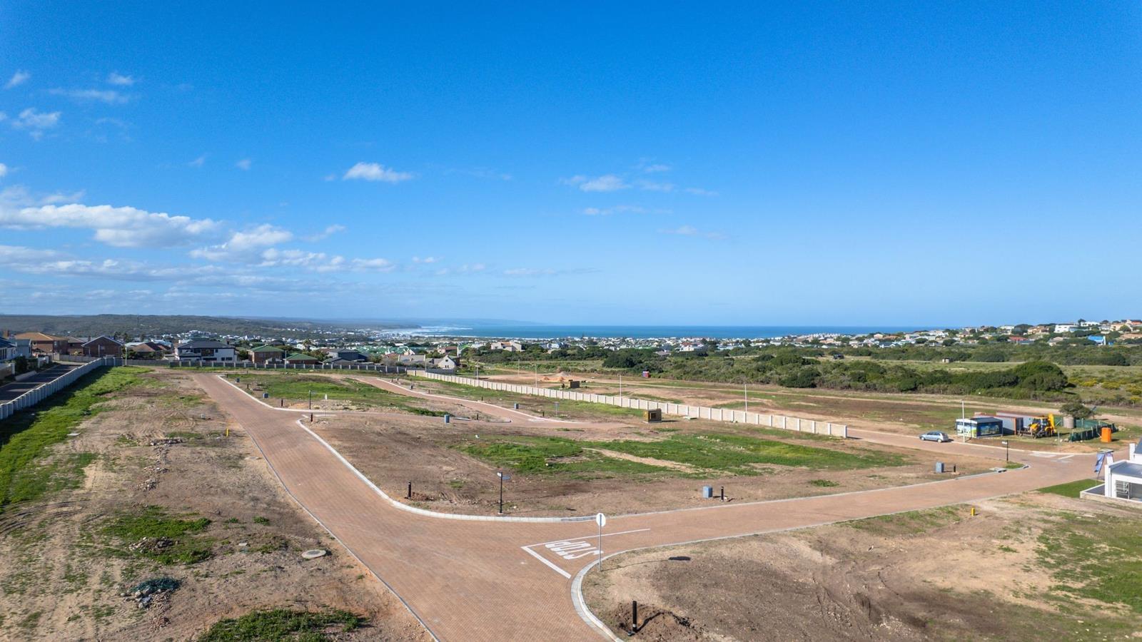 345 m² Land available in Stilbaai Wes