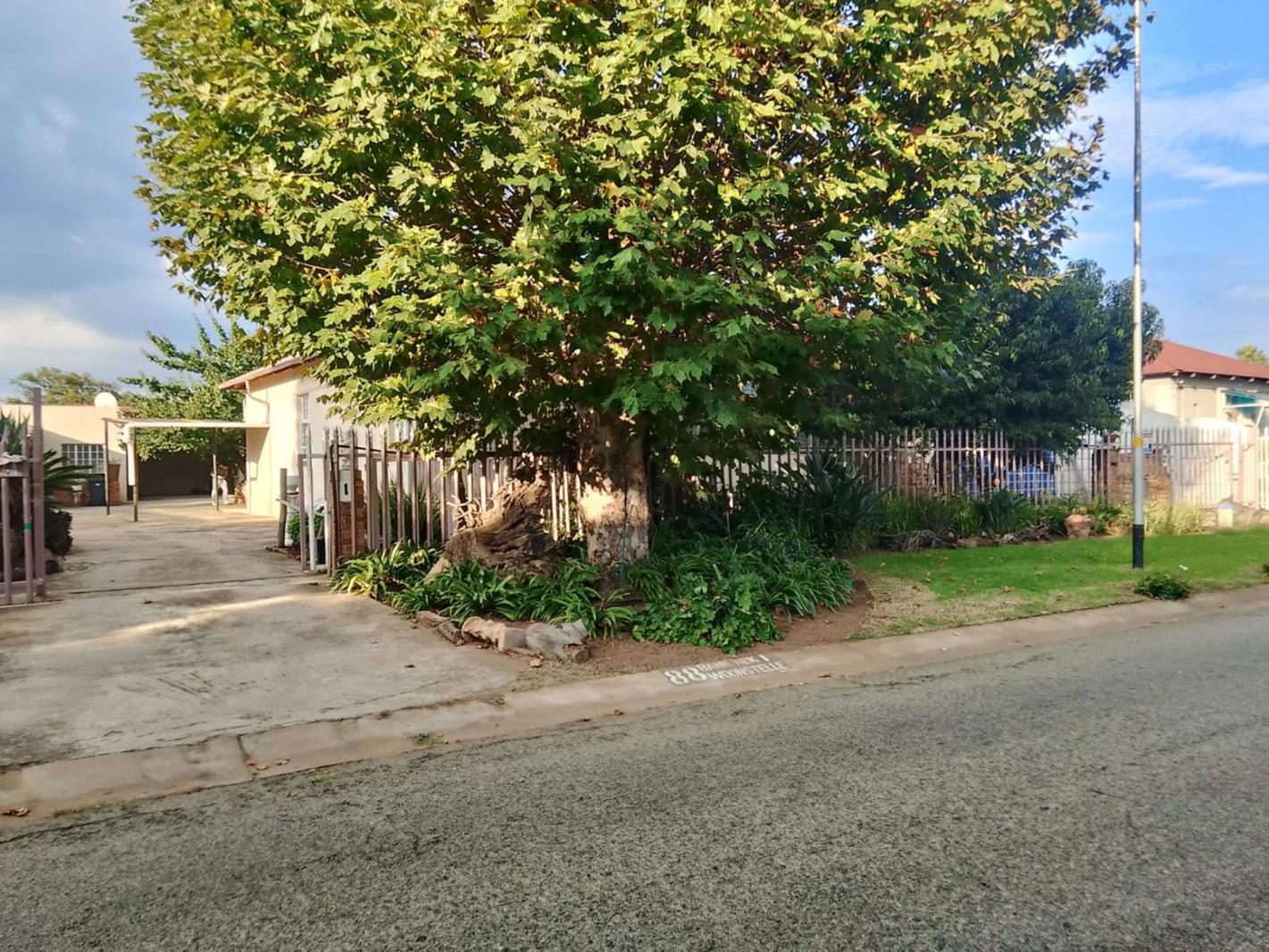 2 Bedroom House in Nigel