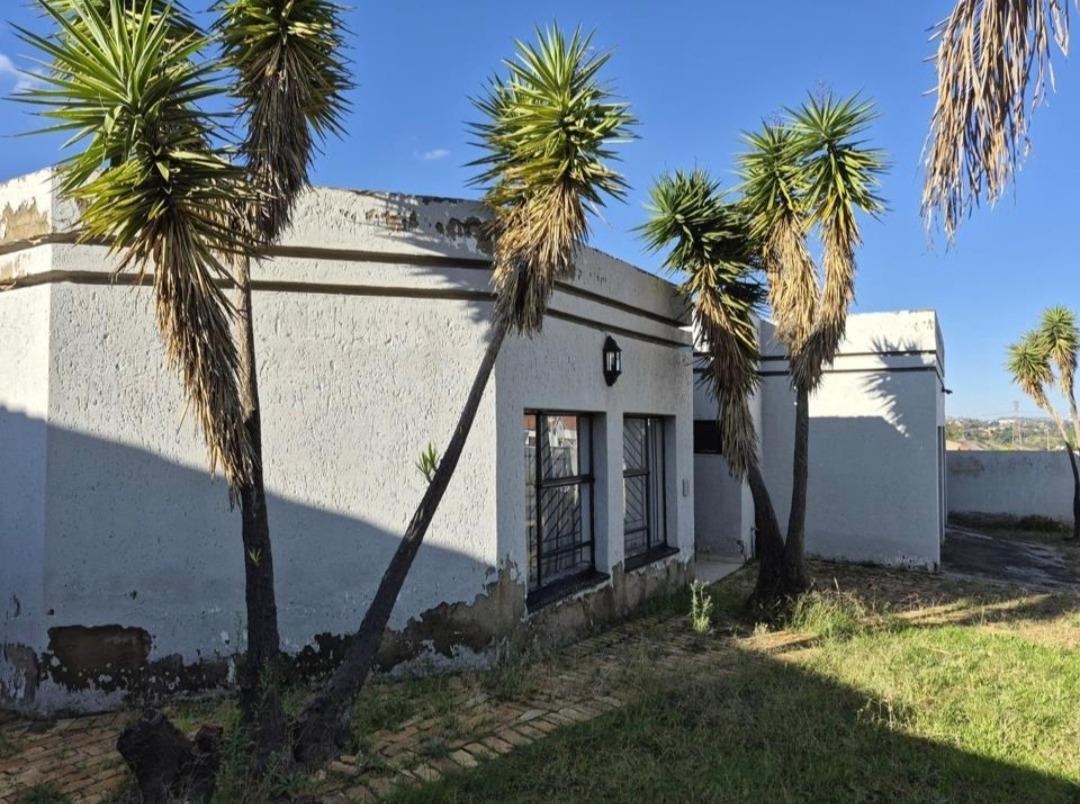 3 Bedroom House in Mondeor
