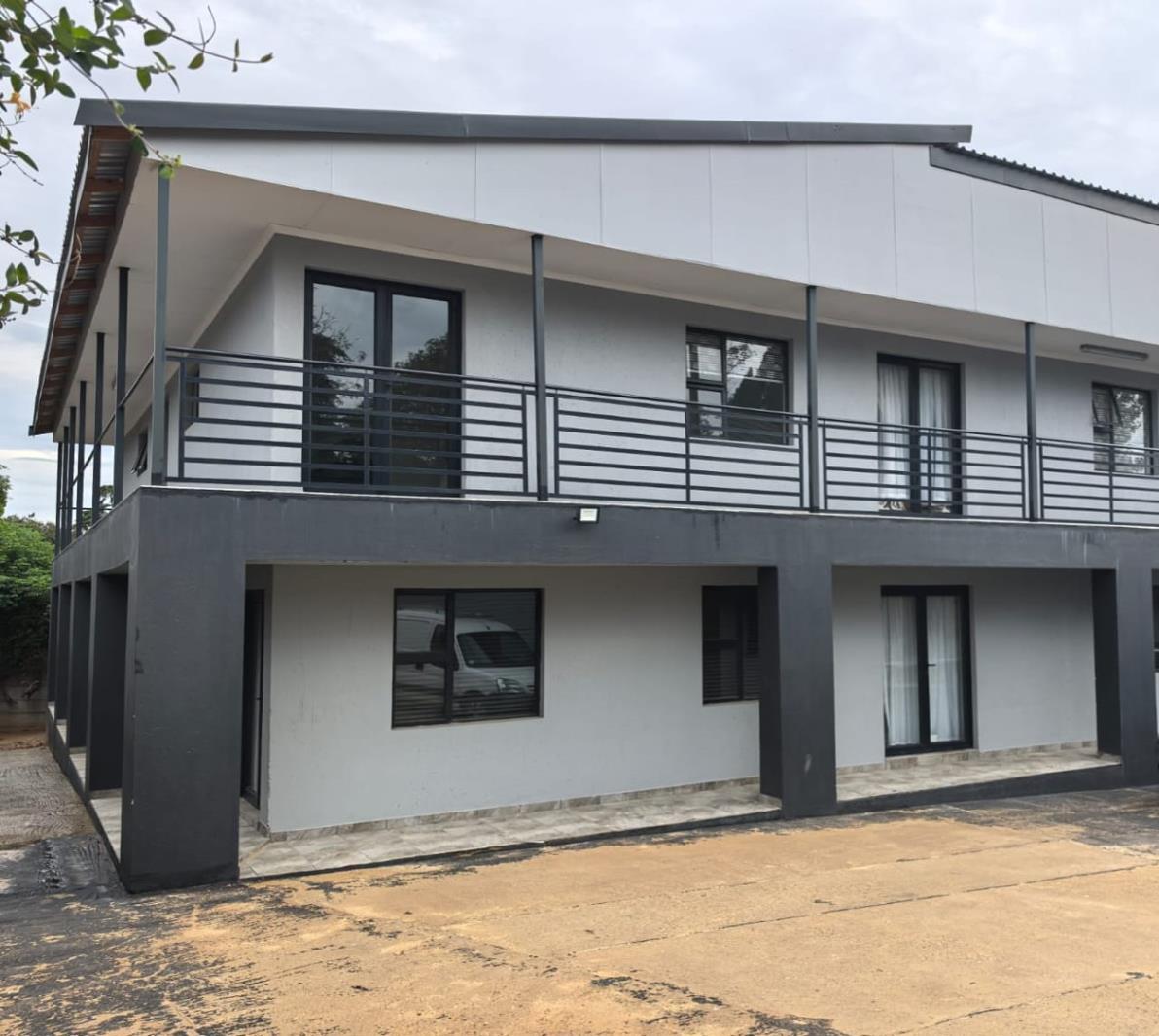 2 Bedroom Apartment in Meredale