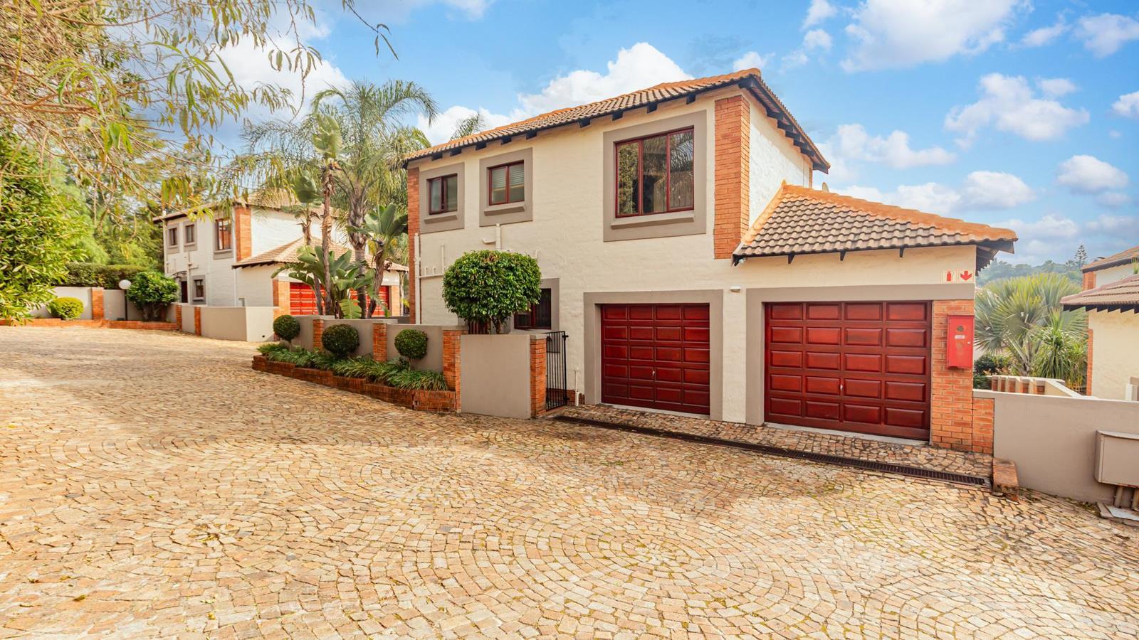 3 Bedroom Townhouse in Sundowner