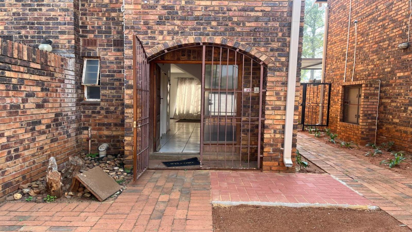3 Bedroom Townhouse in Fleurhof