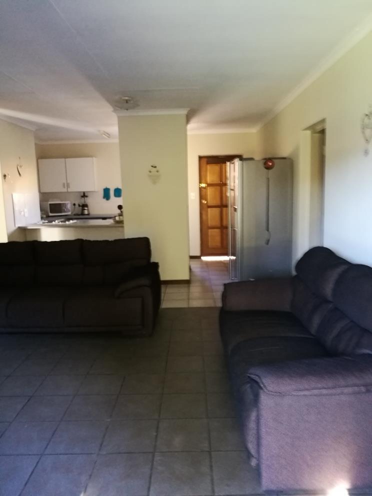 2 Bedroom Townhouse in Centurion Central