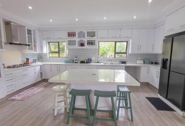 4 Bedroom House in Shelly Beach