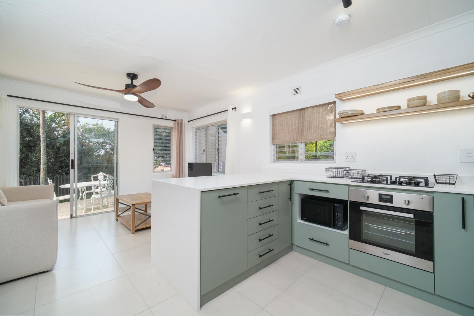 1 Bedroom House in Shakas Rock