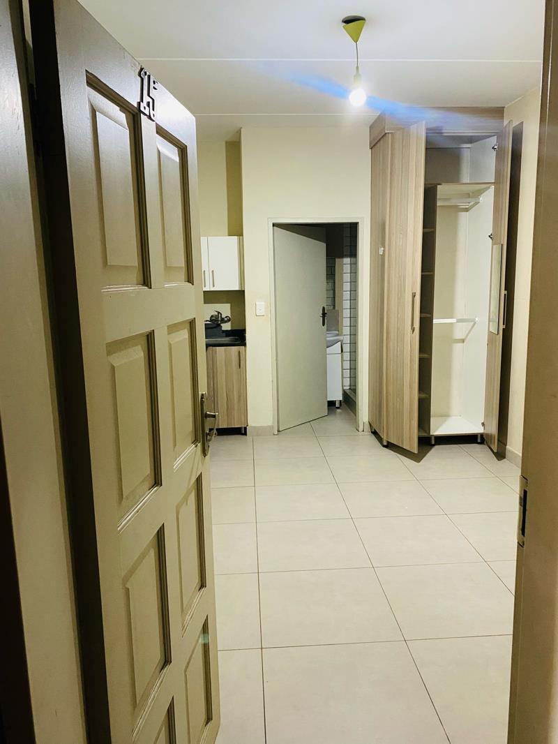 Studio Apartment in Orange Grove