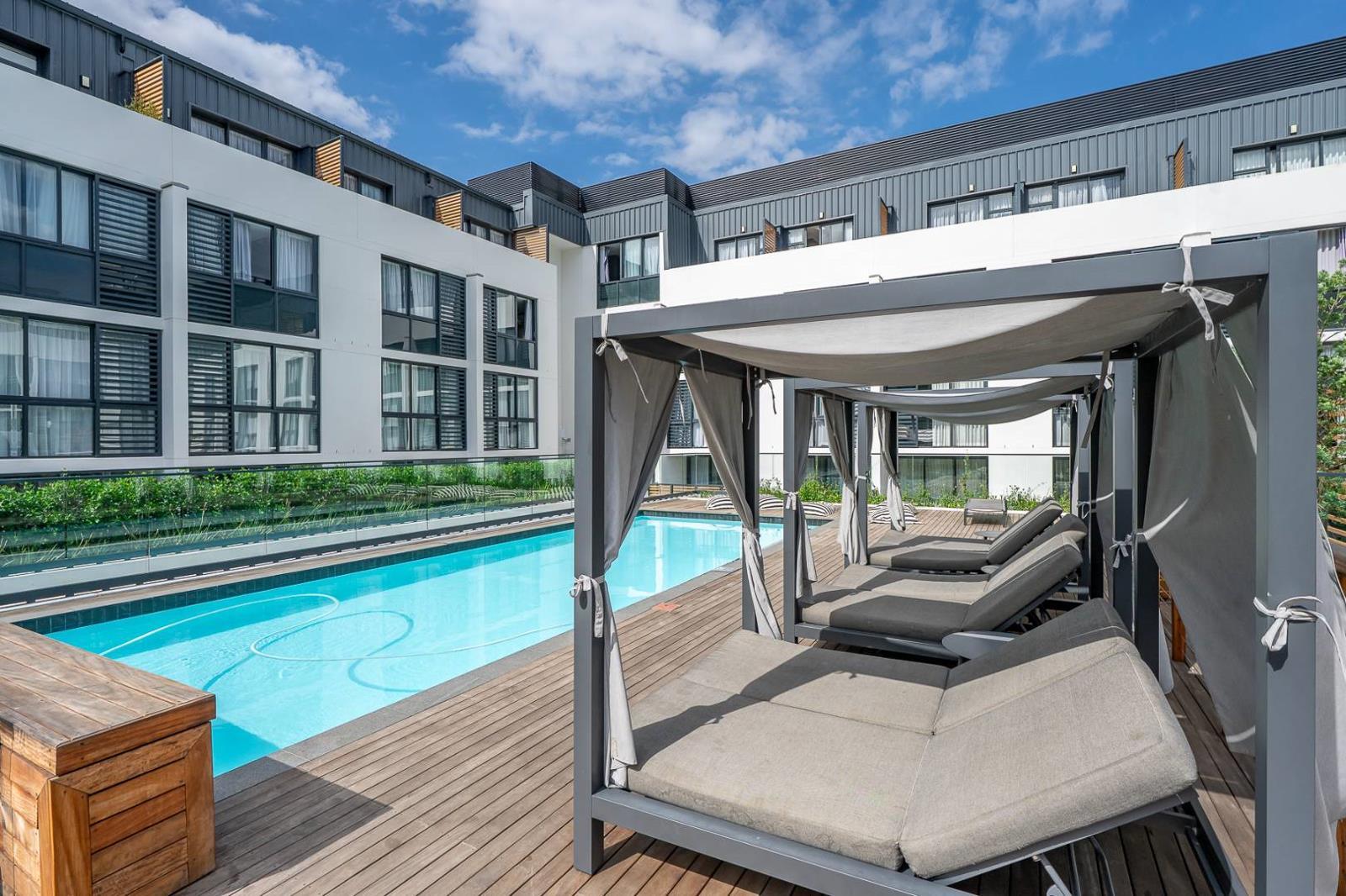 2 Bedroom Apartment in Dennesig