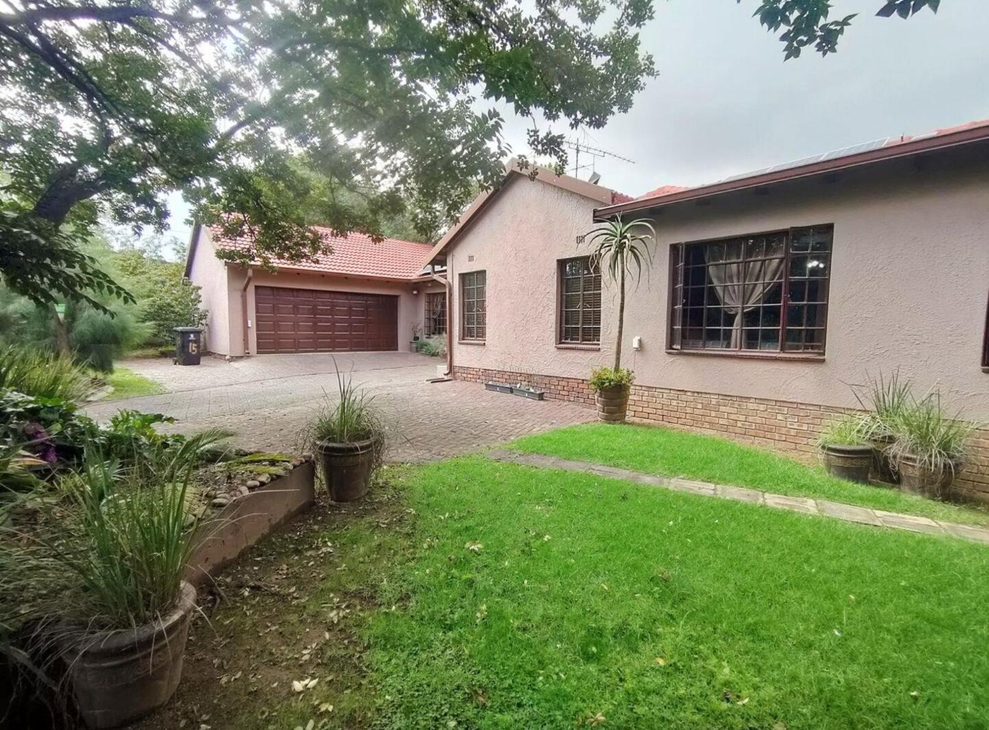 4 Bedroom House in Brackenhurst