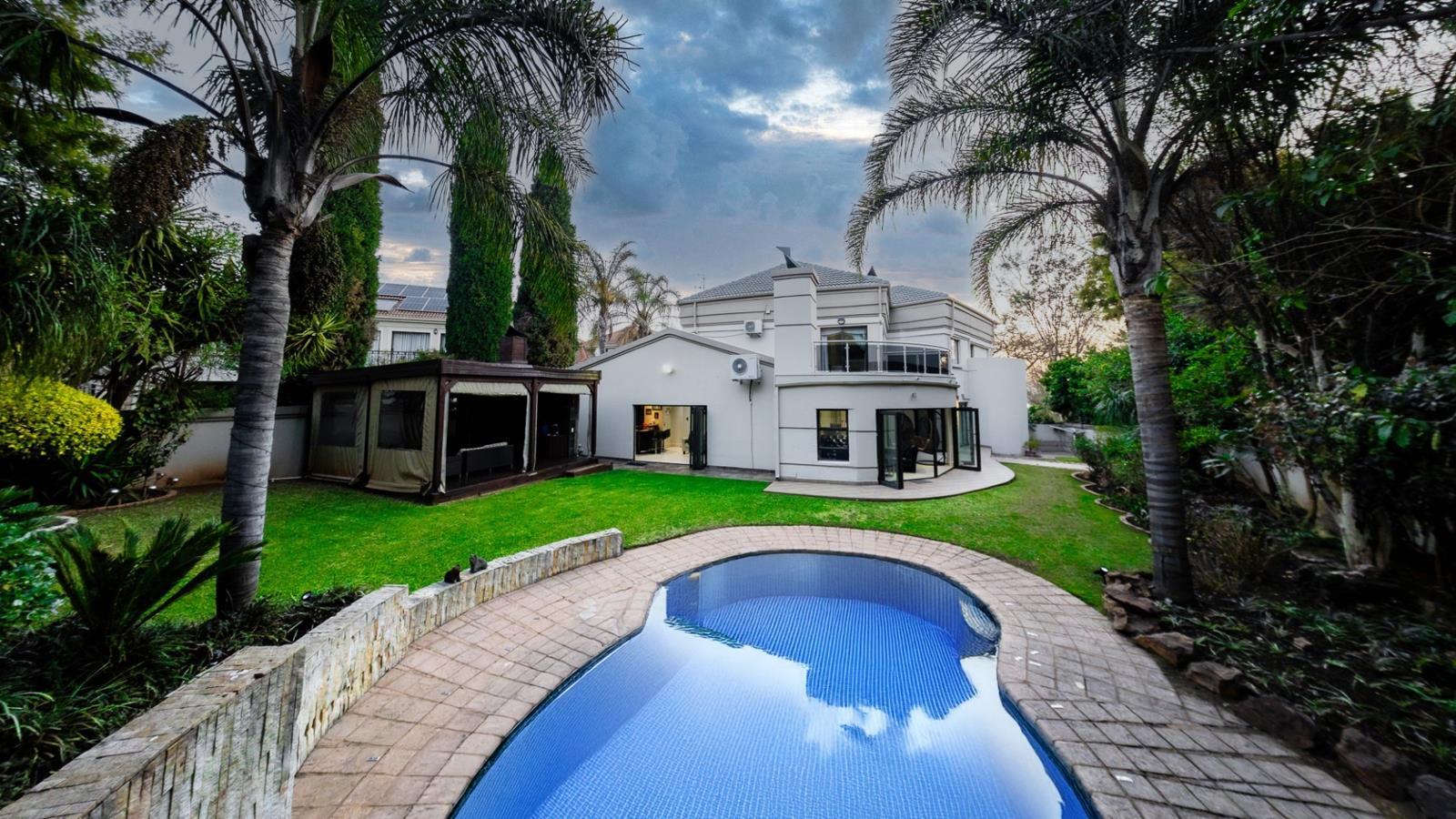 4 Bedroom House in Cornwall Hill