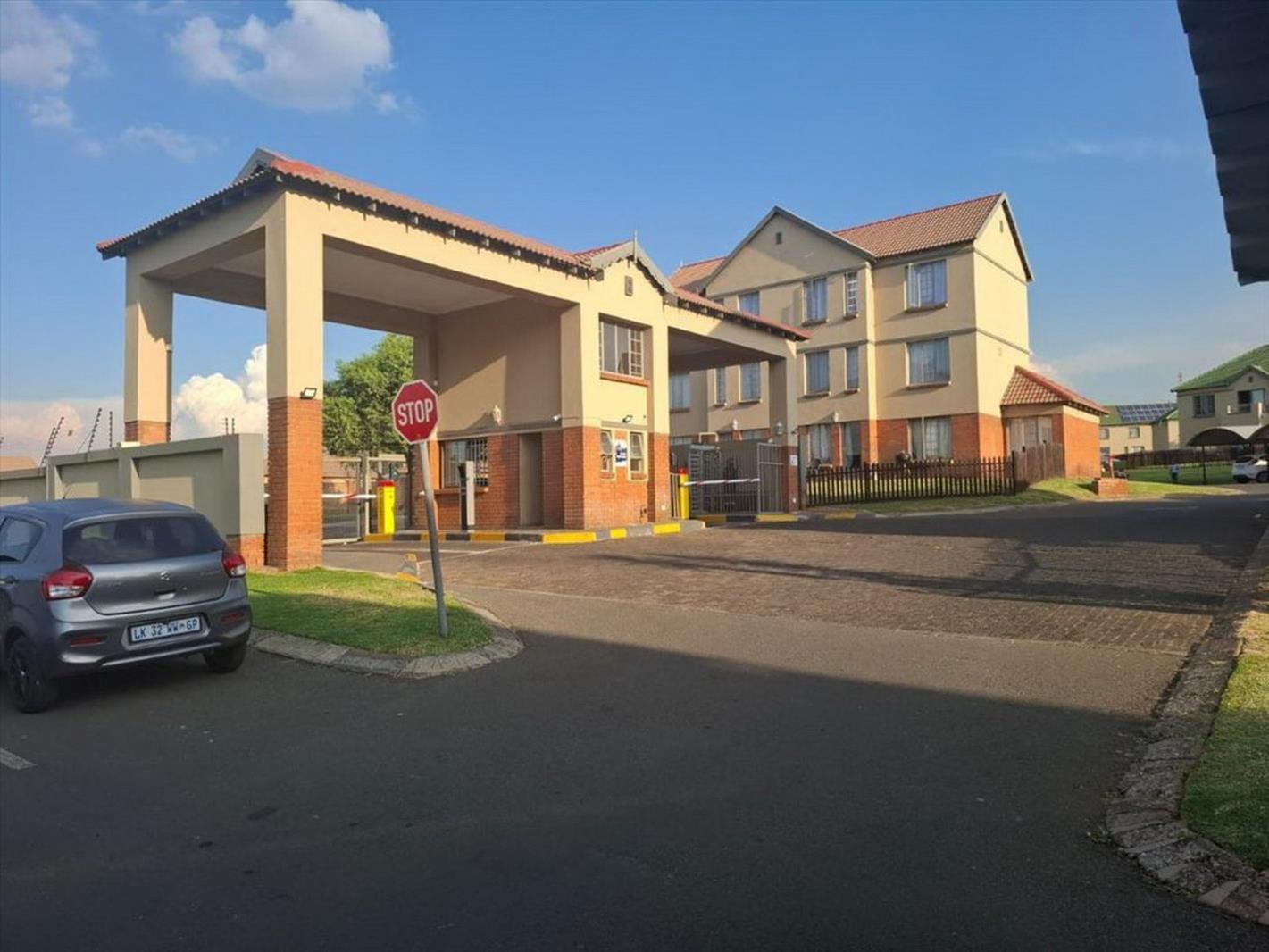 2 Bedroom Townhouse in Terenure