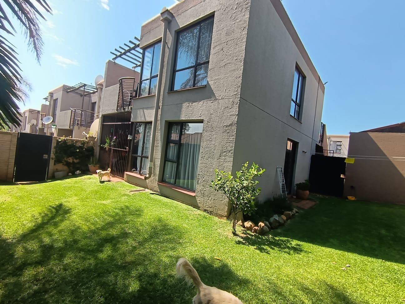 2 Bedroom Townhouse in Glenvista