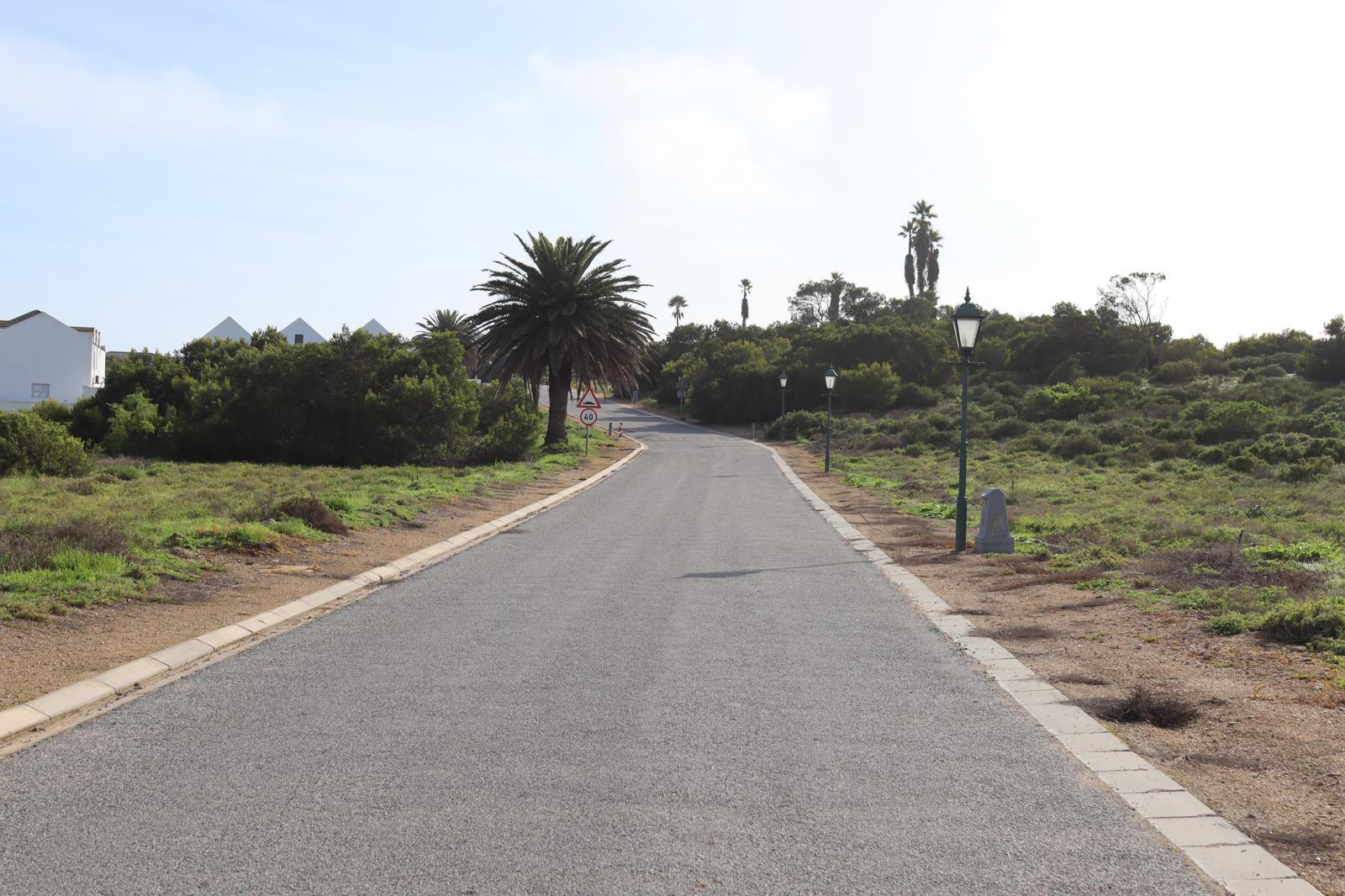 450 m² Land available in Shelley Point