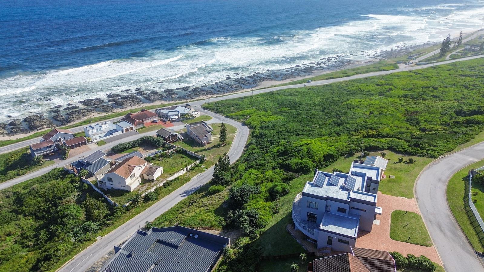 1 079 m² Land available in Seaview
